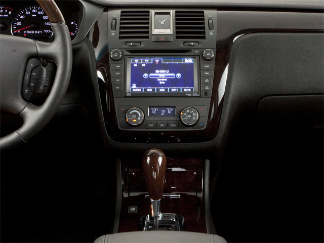 2011 Cadillac DTS Base