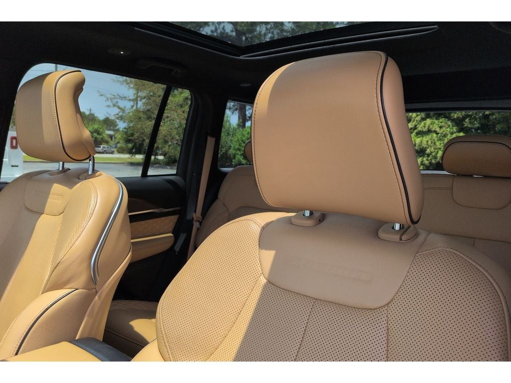 2022 Jeep Grand Cherokee 4xe Summit