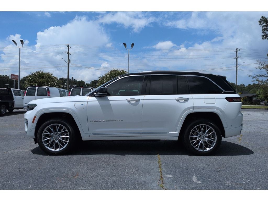 2022 Jeep Grand Cherokee 4xe Summit