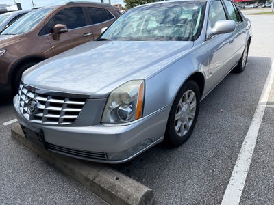 2011 Cadillac DTS Base