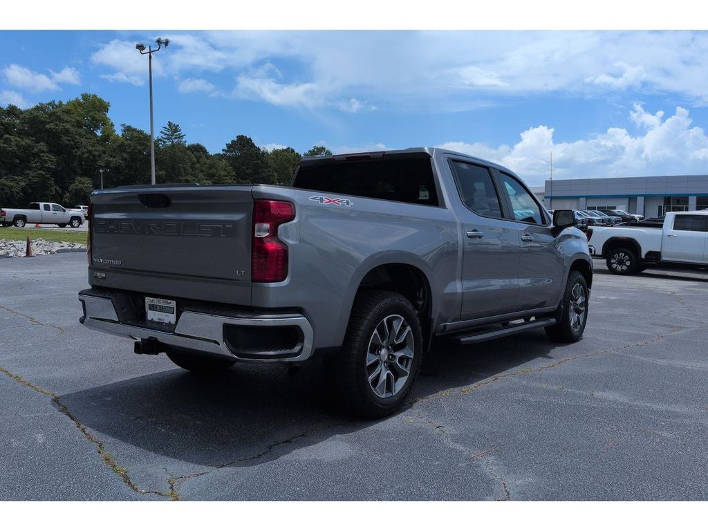 2023 Chevrolet Silverado 1500 LT (2FL)