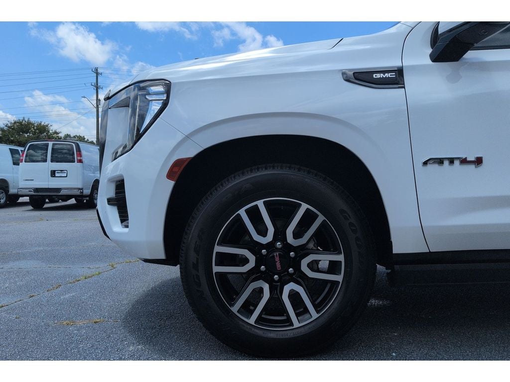 2023 GMC Yukon AT4