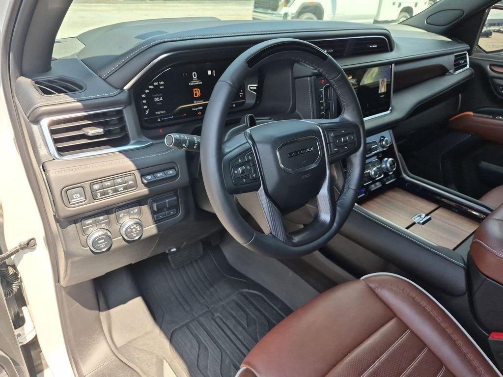 2024 GMC Yukon Denali Ultimate