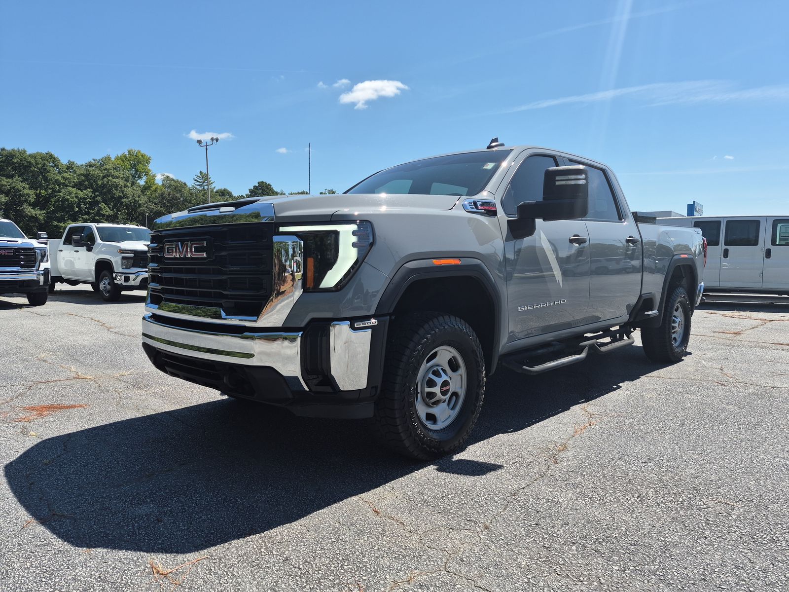 2024 GMC Sierra 2500 HD Pro