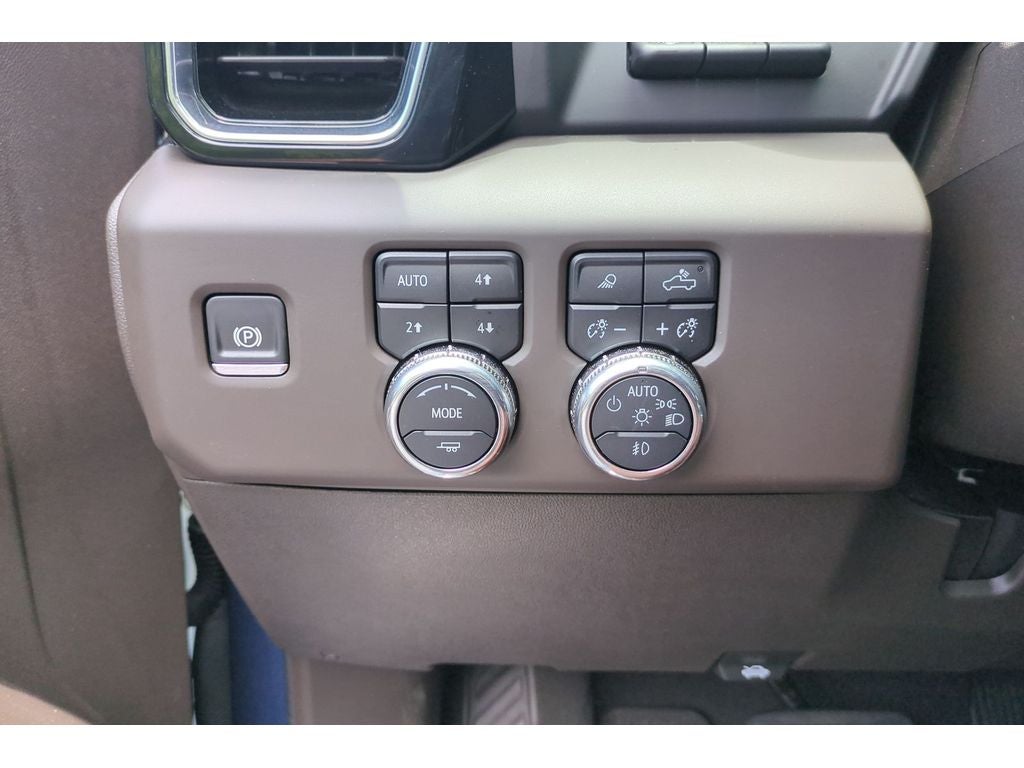 2025 GMC Sierra 2500 HD Denali