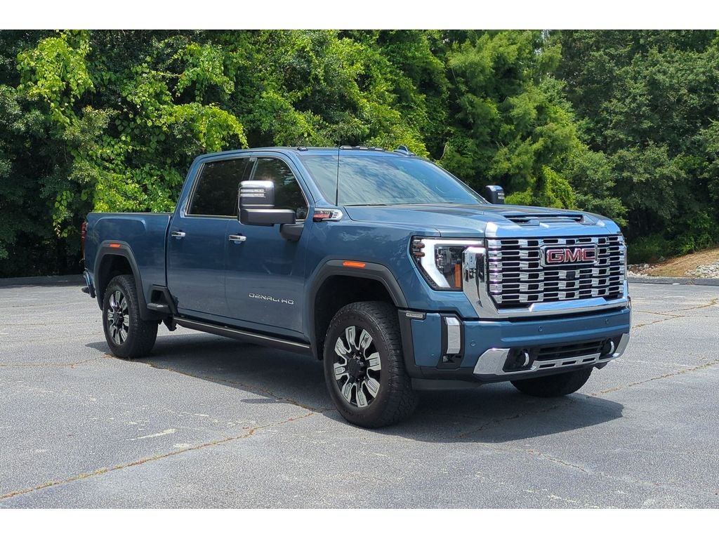 2025 GMC Sierra 2500 HD Denali