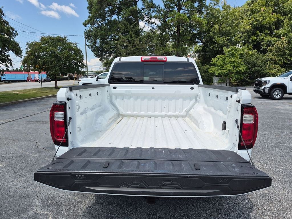 2024 GMC Canyon AT4