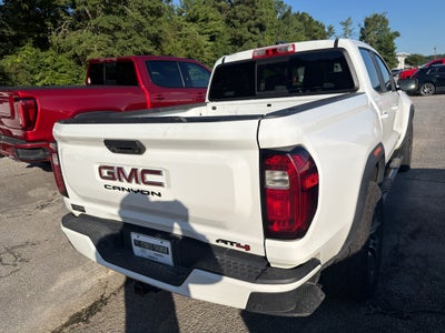 2024 GMC Canyon AT4