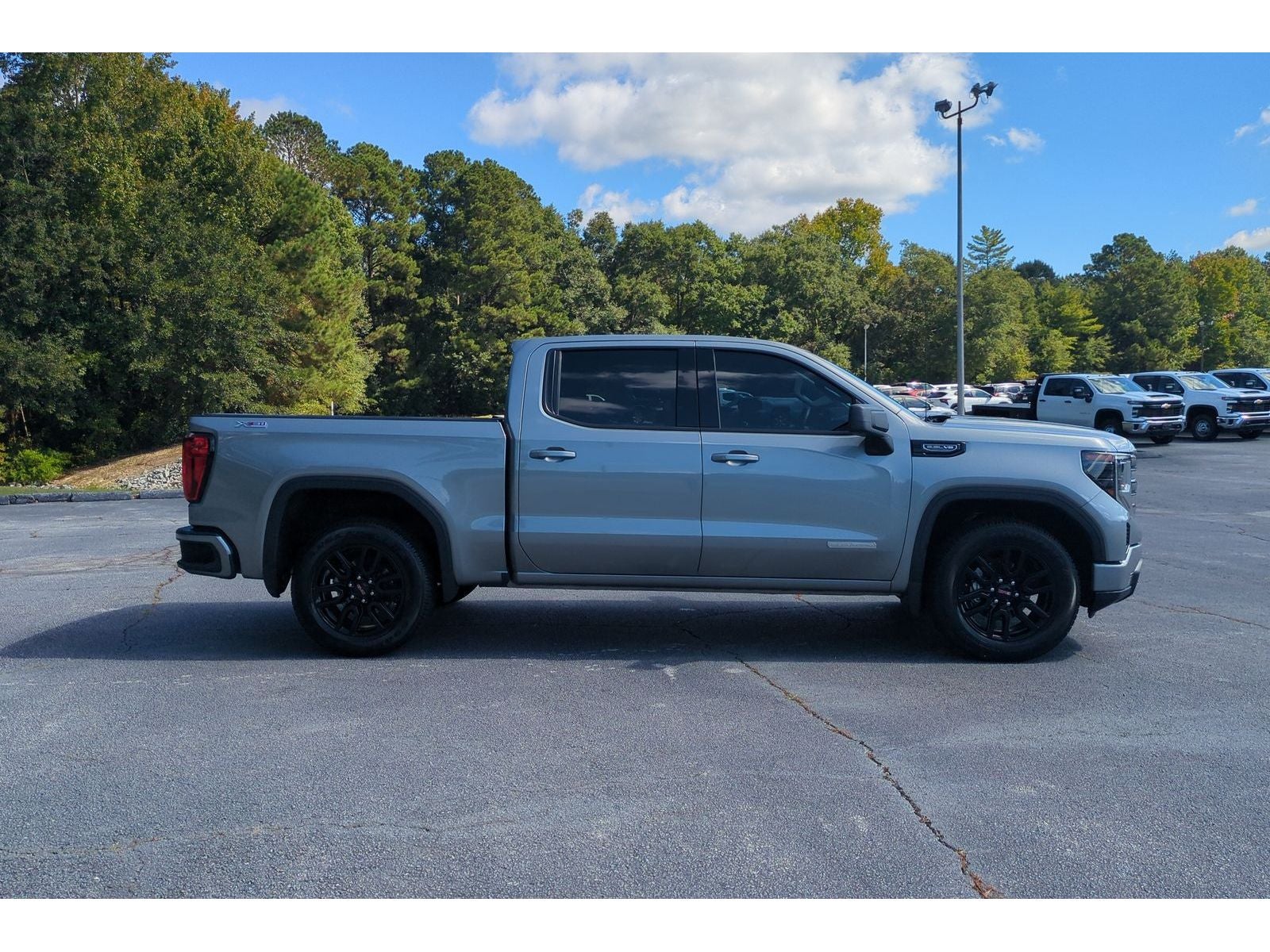 2023 GMC Sierra 1500 Elevation
