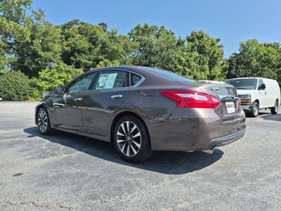 2017 Nissan Altima 2.5 SV
