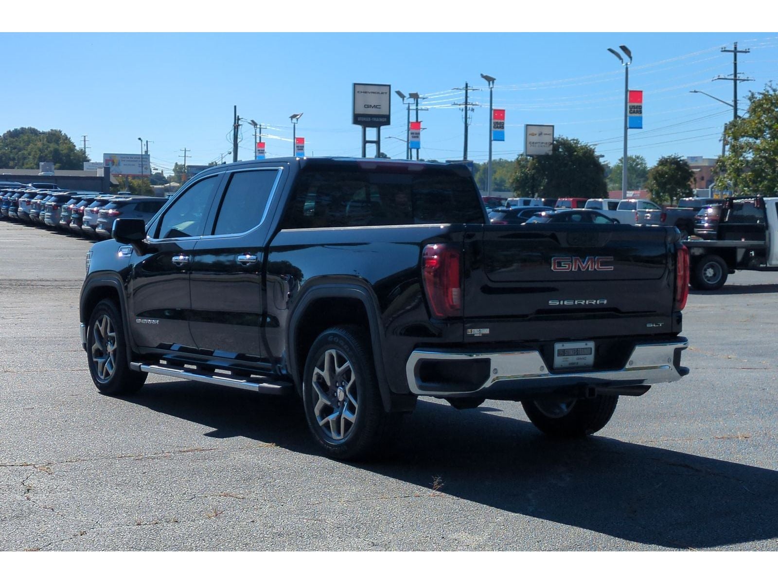 2023 GMC Sierra 1500 SLT
