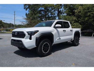 2024 Toyota Tacoma 4WD SR5