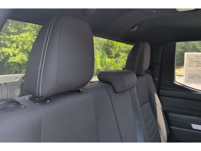 2024 Toyota Tacoma 4WD SR5