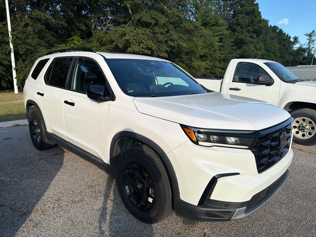 2023 Honda Pilot TrailSport
