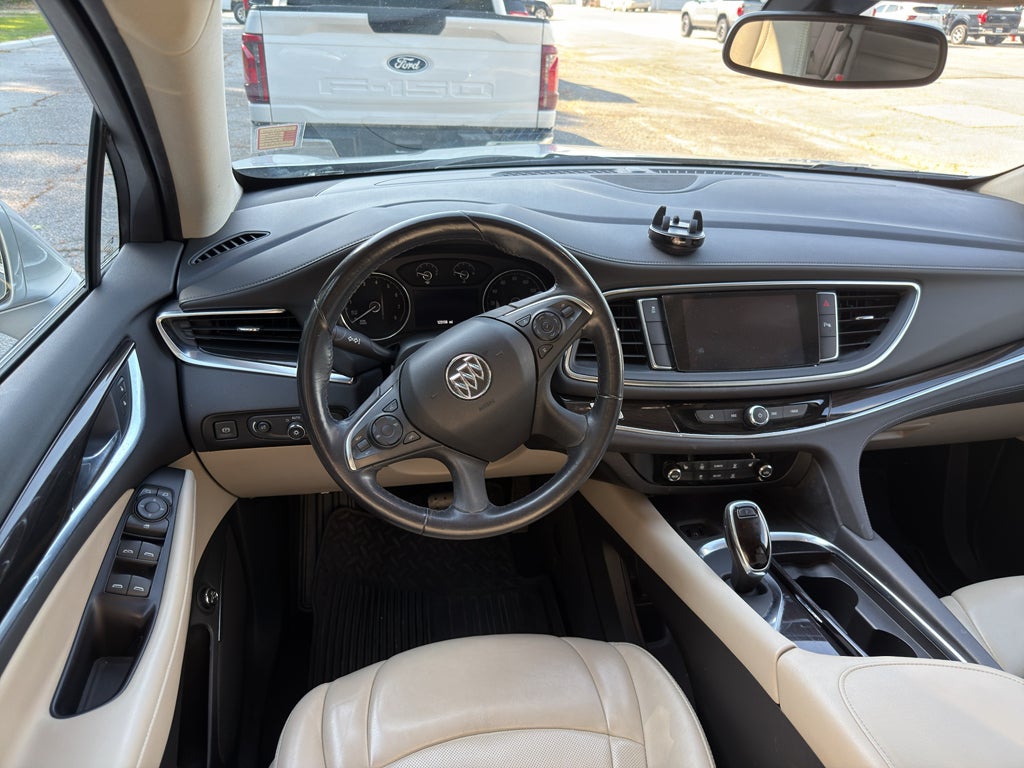 2018 Buick Enclave Essence