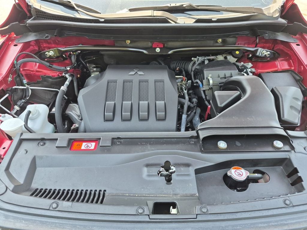 2024 Mitsubishi Eclipse Cross LE