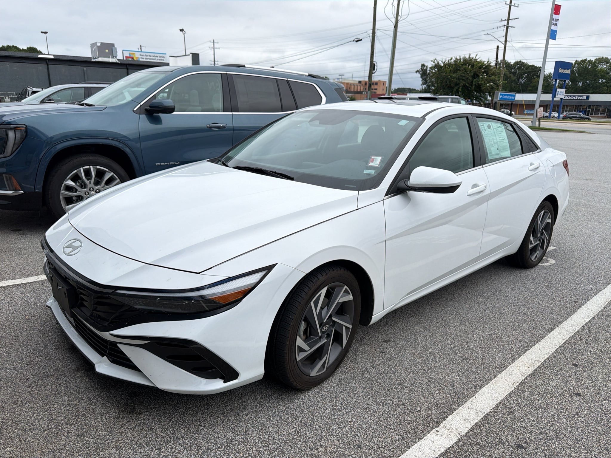 2025 Hyundai Elantra SEL