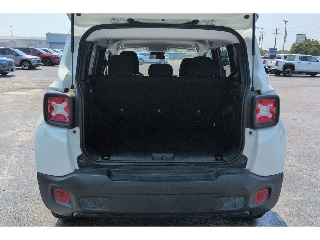 2023 Jeep Renegade Latitude